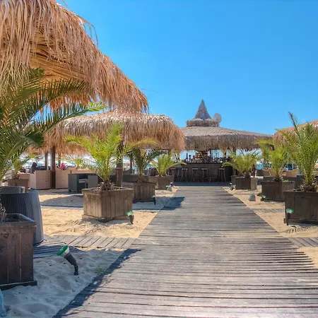 Hotel Platinum & Casino 4*